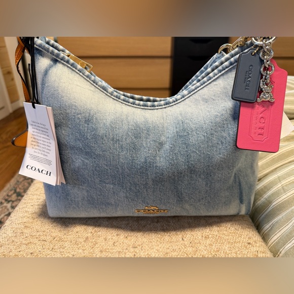 Laurel Shoulder Bag In Loved Denim With Charms - Picture 6 of 11